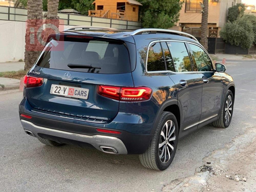 مێرسێدس بێنز GLB